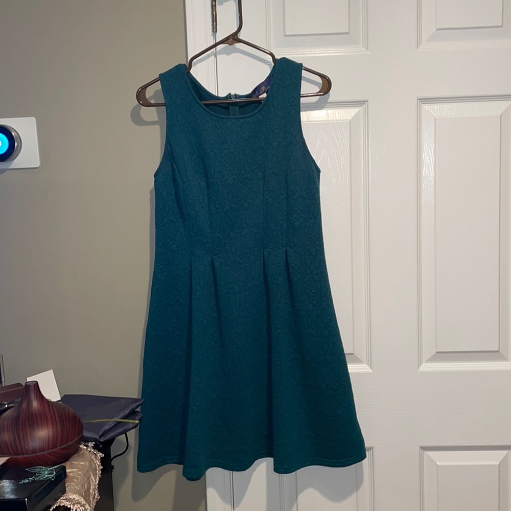 Blue pair large teal dress